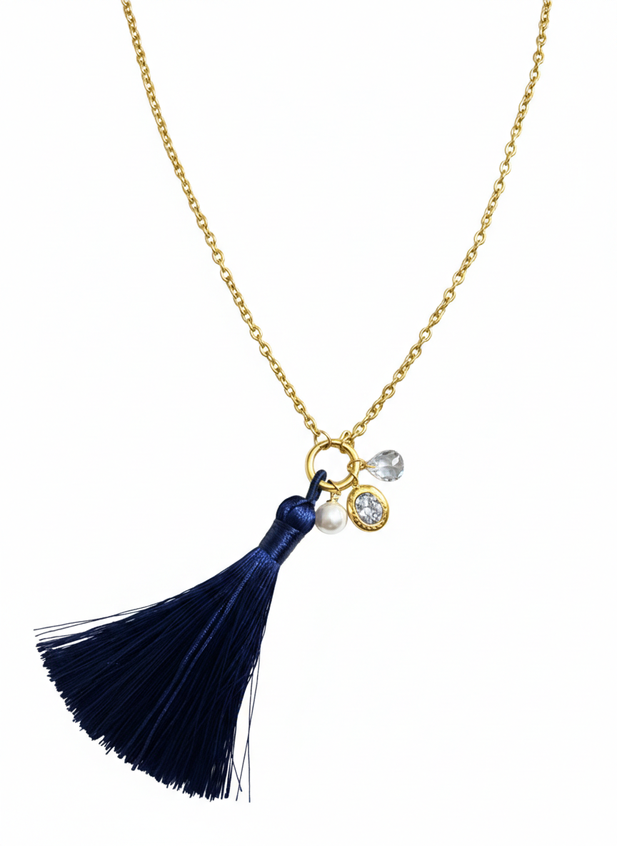 The Midnight Pearl Long Necklace