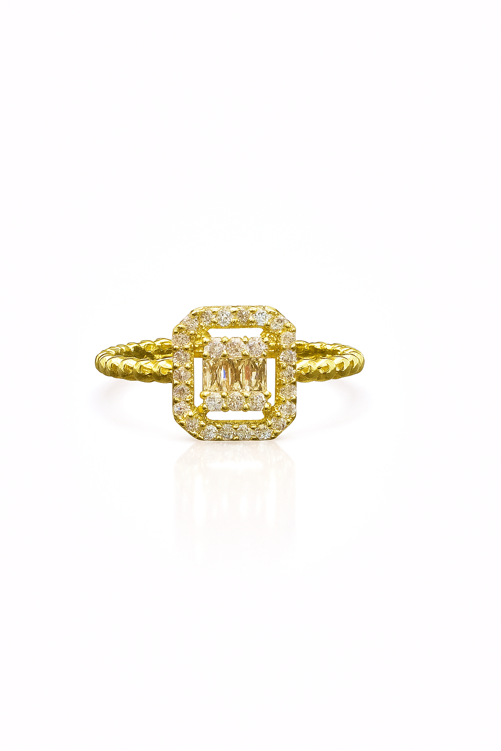 Haidy Handmade Gold Diamond Ring