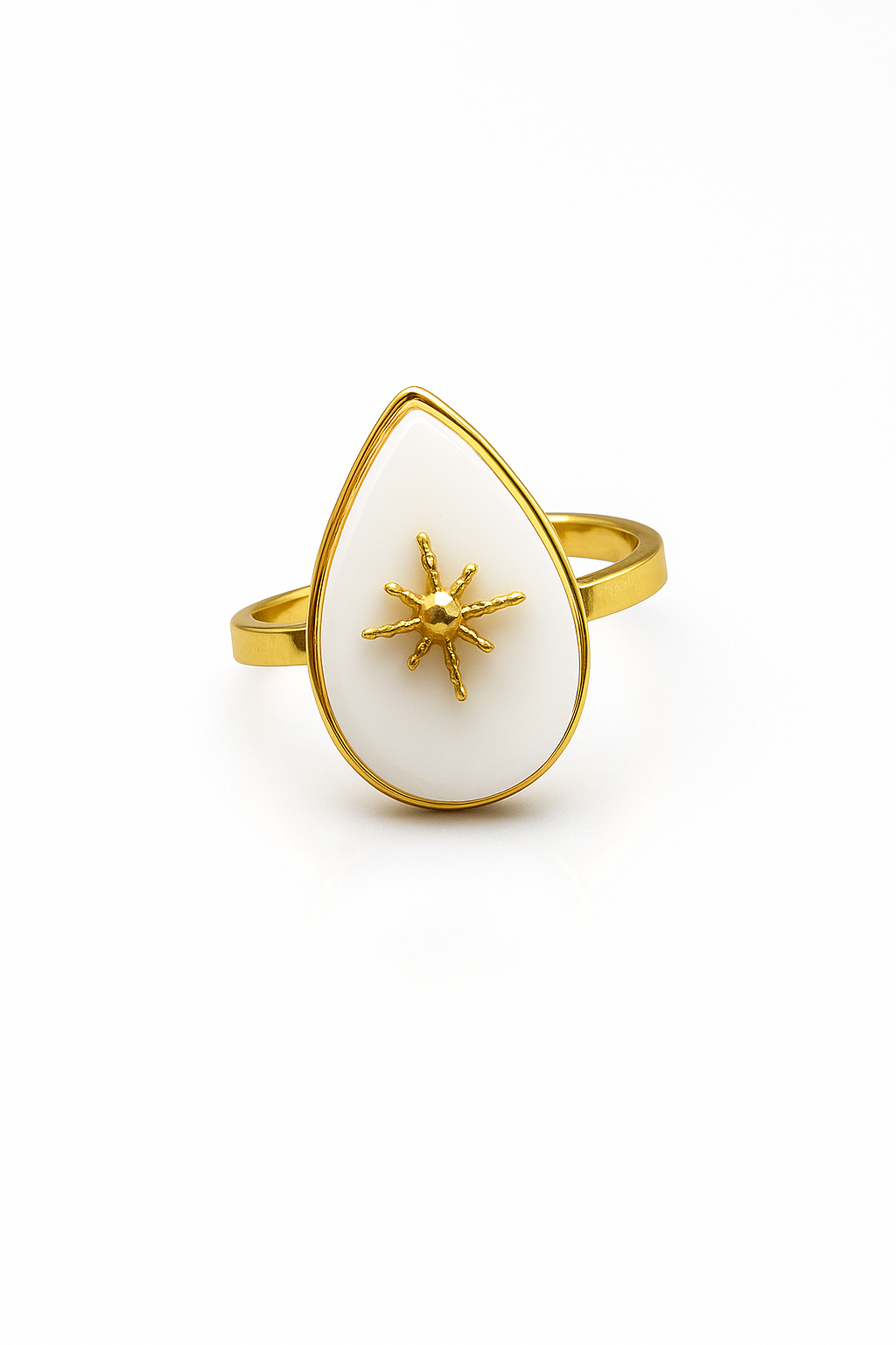 Haidy Handmade Gold and White Teardrop Ring
