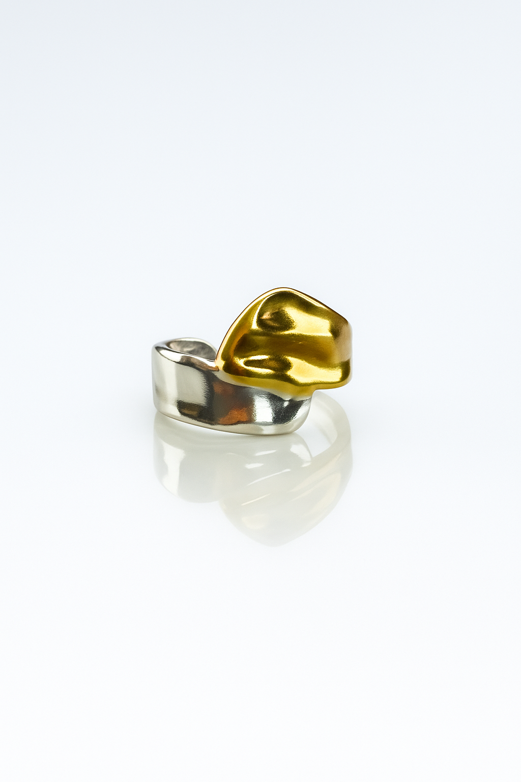 Haidy Handmade Two-tone Ring
