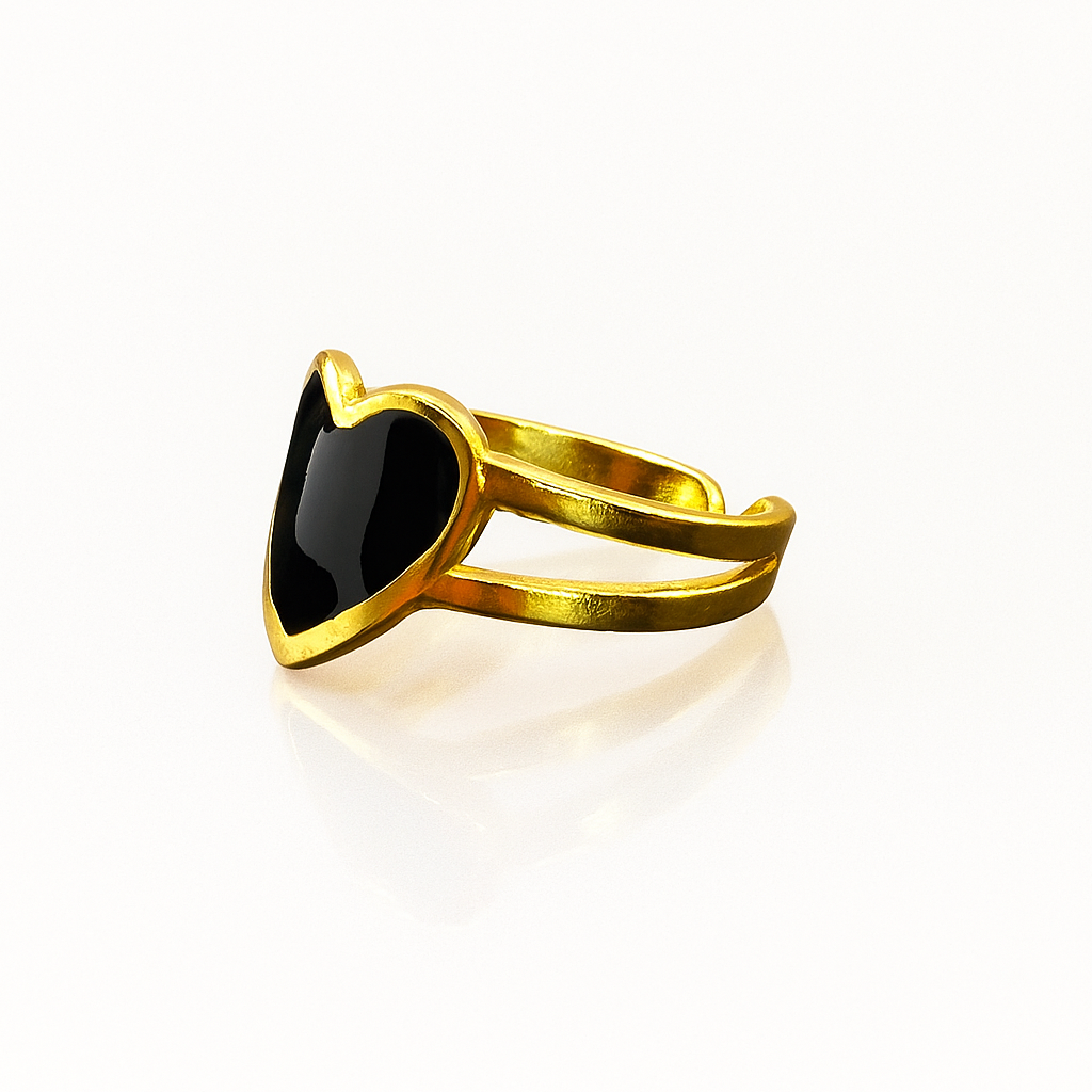 Haidy Handmade Gold Heart Ring with Black Accent