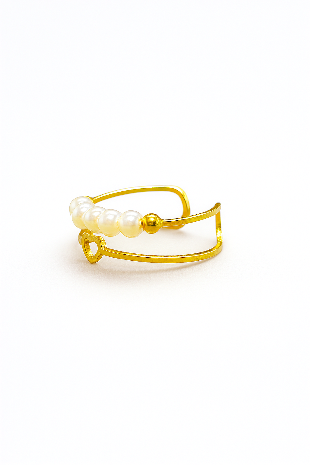Haidy Handmade Pearl and Gold Ring