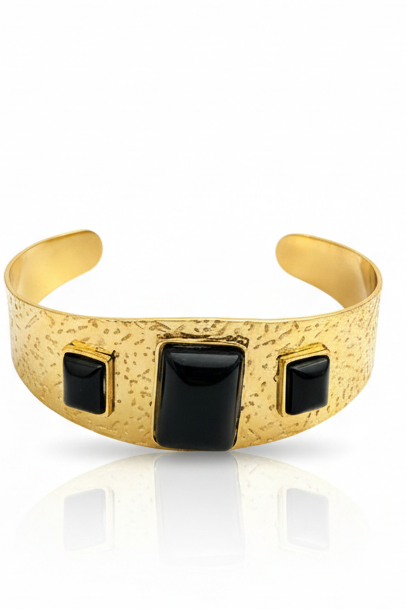 Onyx Hammered Cuff