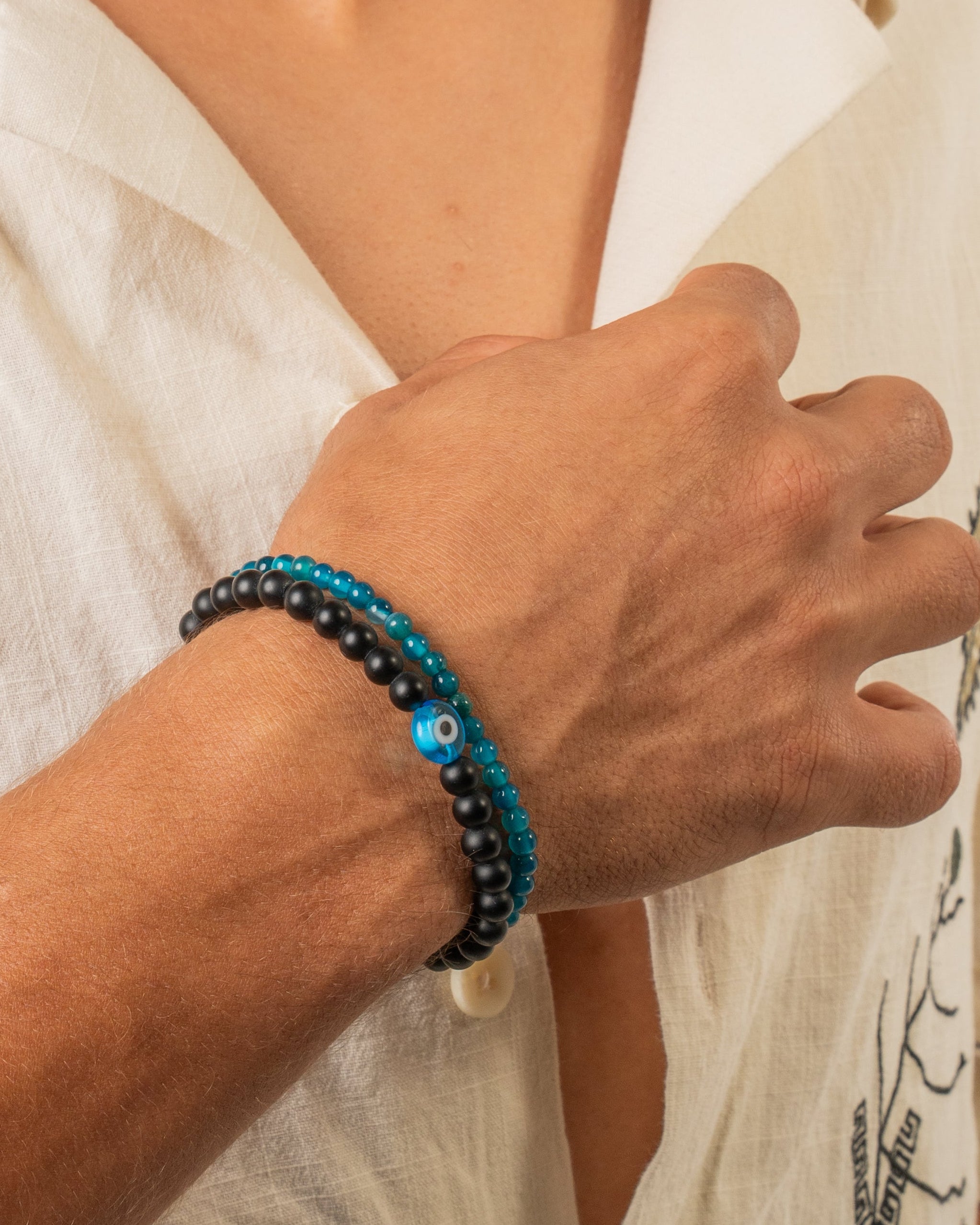 Handmade Turquoise Beaded Bracelet - Image 3
