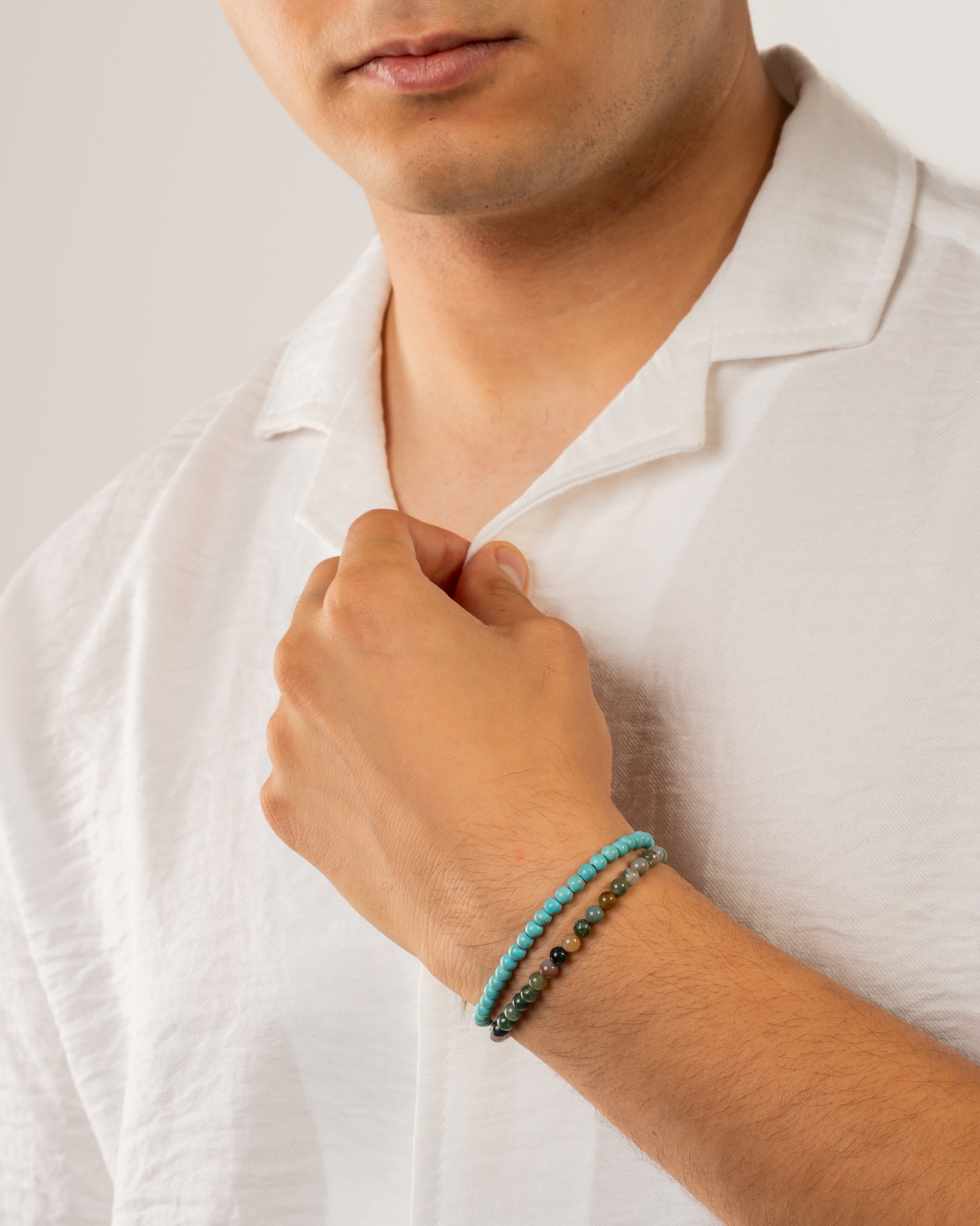 Handmade Turquoise Beaded Bracelet - Image 3
