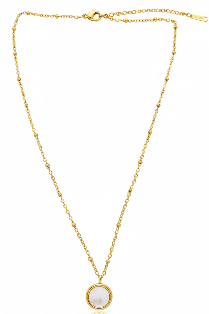 Shell Medallion Necklace