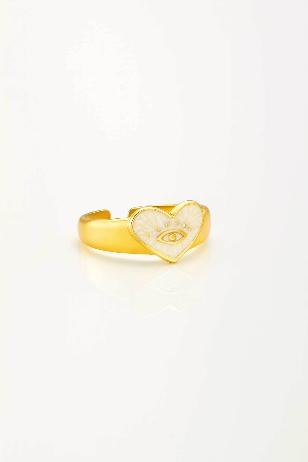 Gold Heart Eye ring